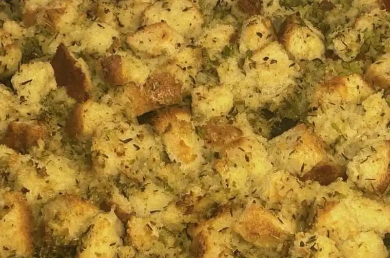 If you’ve been missing stuffing with your Sunday roast, miss it no more! I’ve got a gluten-free stuffing recipe that’s absolutely bloody banging and packed with flavour.

Click the link below to grab the recipe now. If you’re on Instagram, just head to my profile and click the link to my recipe website.

Trust me, you won’t miss the gluten one bit!

Get my bloody recipe now 👉 https://checooper.com/gluten-free-stuffing/#wpzoom-premium-recipe-card

topfans #stuffing #glutenfree #sundaydinner #roastdinner  #roastdinnersunday
