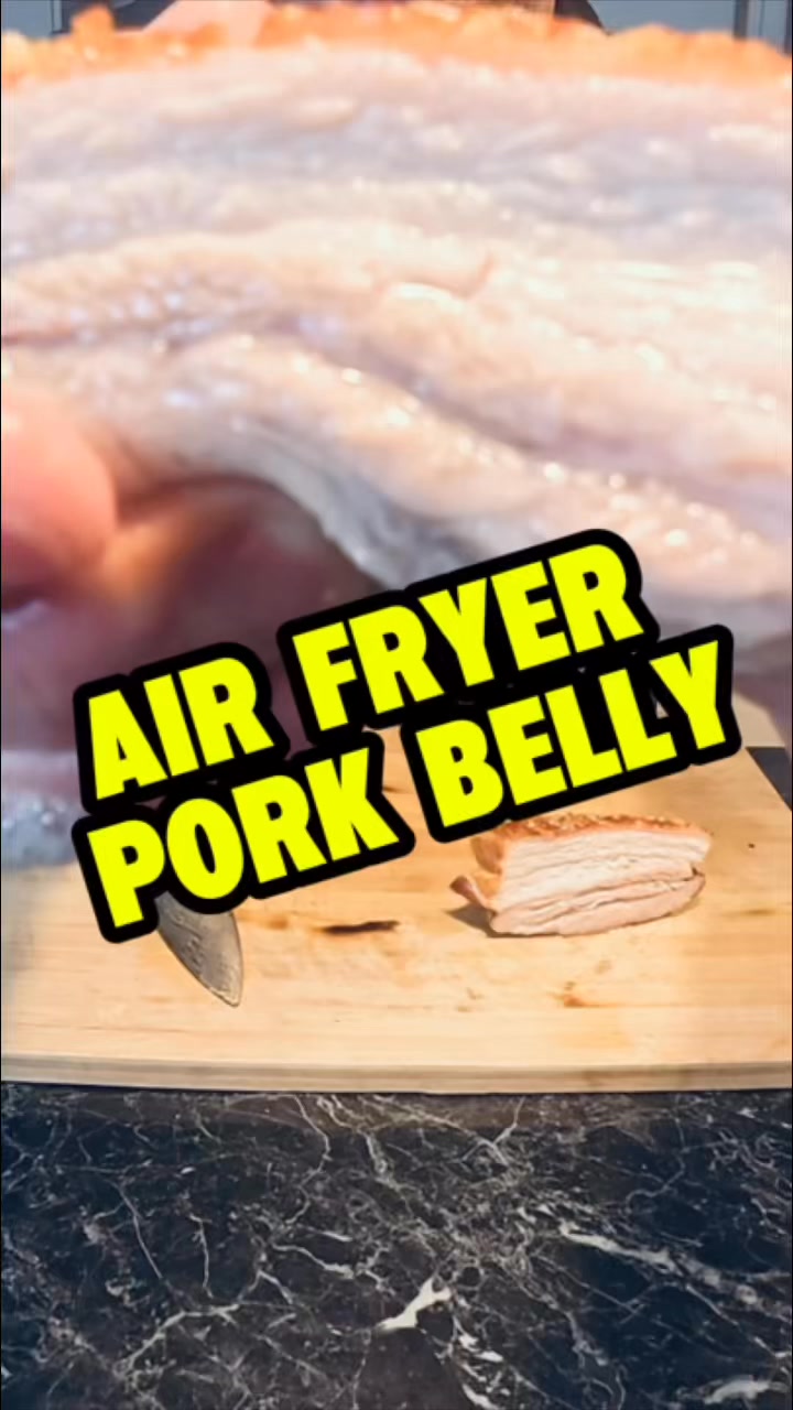 This is how to cook pork belly perfectly in your air fryer at home. Trust me, this method works a bloody treat. And here’s a little tip — if you’ve got vodka in the house, whack a bit on the skin. Honestly, it works even better than vinegar. Give it a go and let me know how you get on ❤️. #airfryer #porkbelly